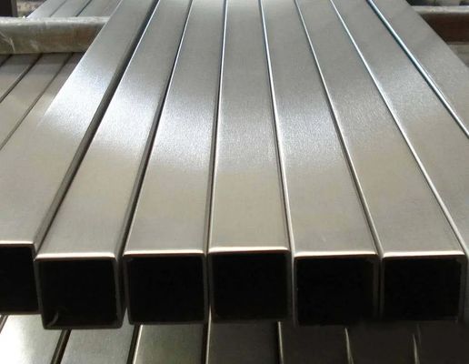2&quot; X 2&quot; X 0.125&quot; 304 स्टेनलेस स्टील पाइप UNS S30400 WNR 1.4301 निर्बाध